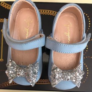 Itty bitty toes shoes